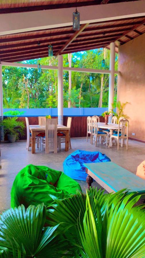 Amba Kola Udawalawa Hotel Udawalawe Buitenkant foto