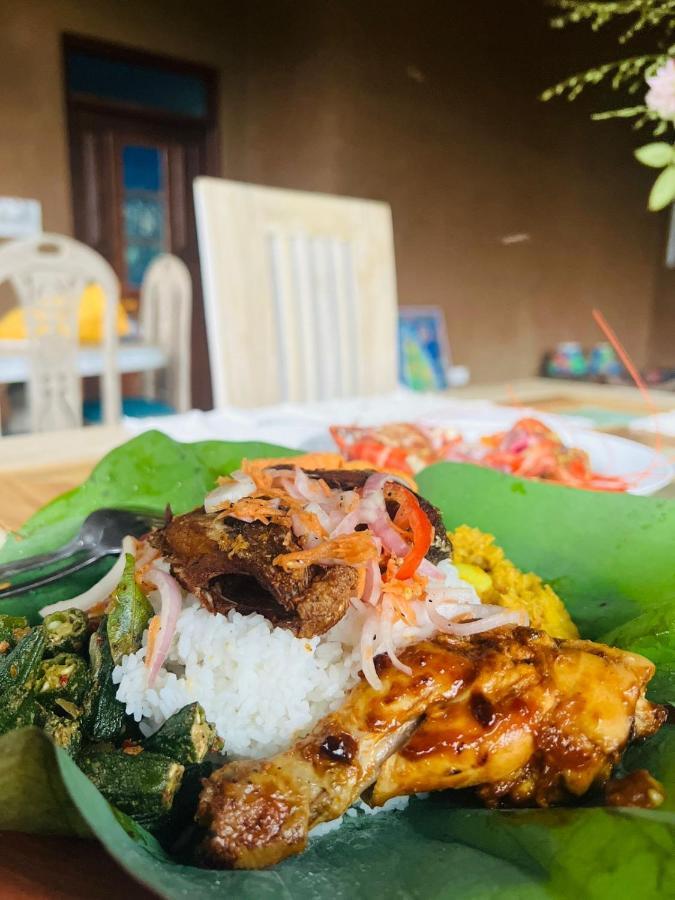 Amba Kola Udawalawa Hotel Udawalawe Buitenkant foto
